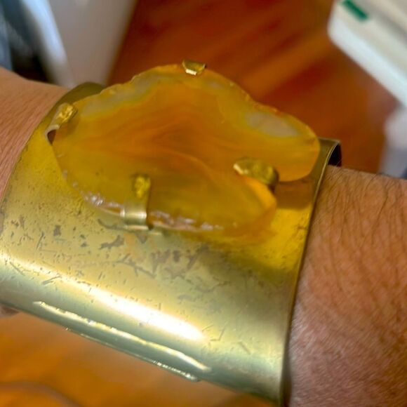 Vintage Brass Cuff Wide Statement Bracelet With Yellow Stone Carnelian MCM - Picture 3 of 4